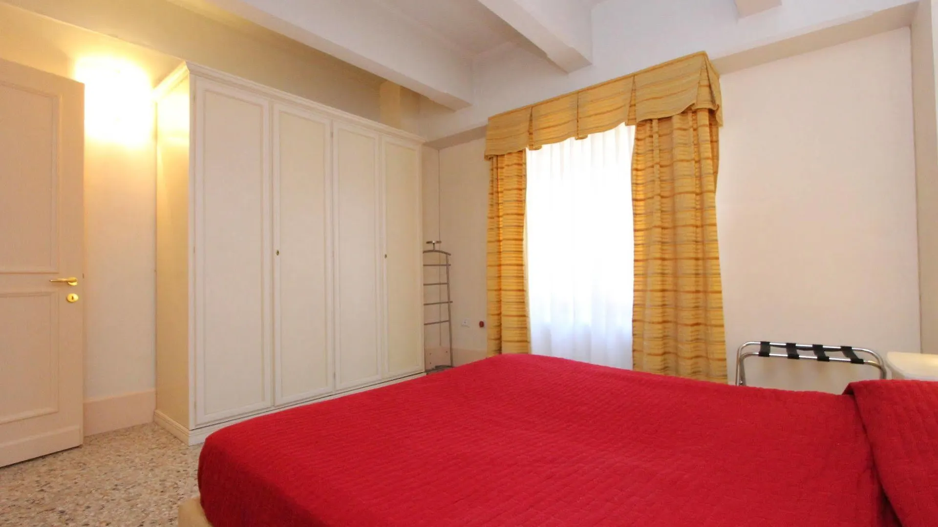 City Apartments Stucky ヴェネツィア 0*,