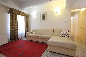 City Apartments Stucky Venedig Hotel