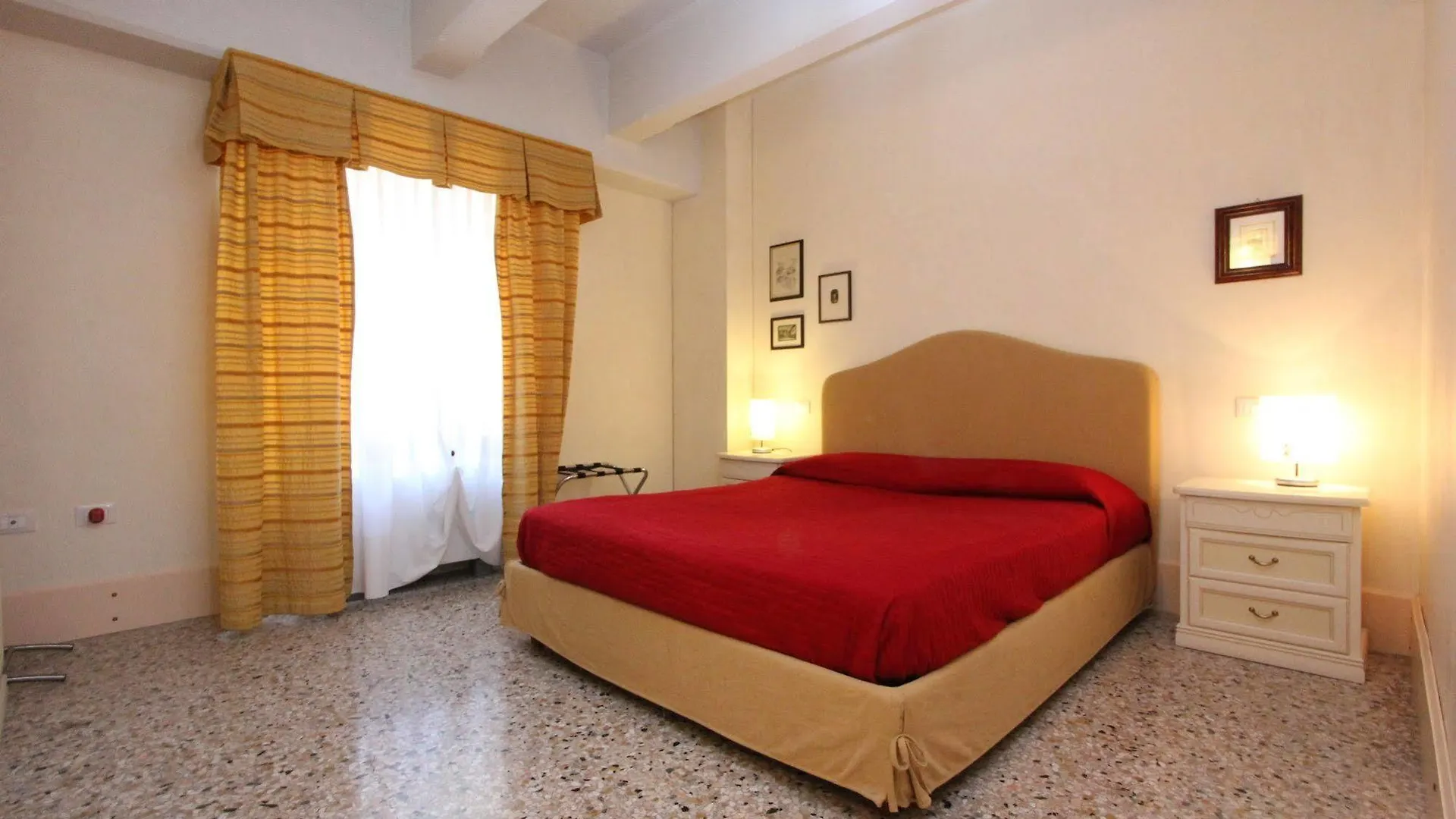Hotel City Apartments Stucky Venedig Italien